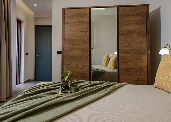 Adelda * Κυψέλη